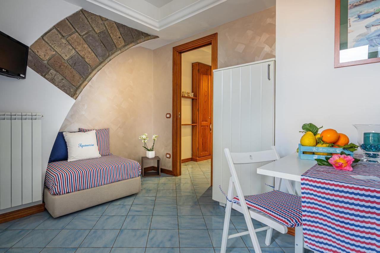 Aquamarine Apartment Віко-Екуенсе Екстер'єр фото